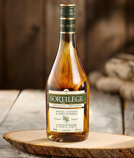 Sortilège whisky à l'érable, liqueur 700ml – Les couleurs du Québec